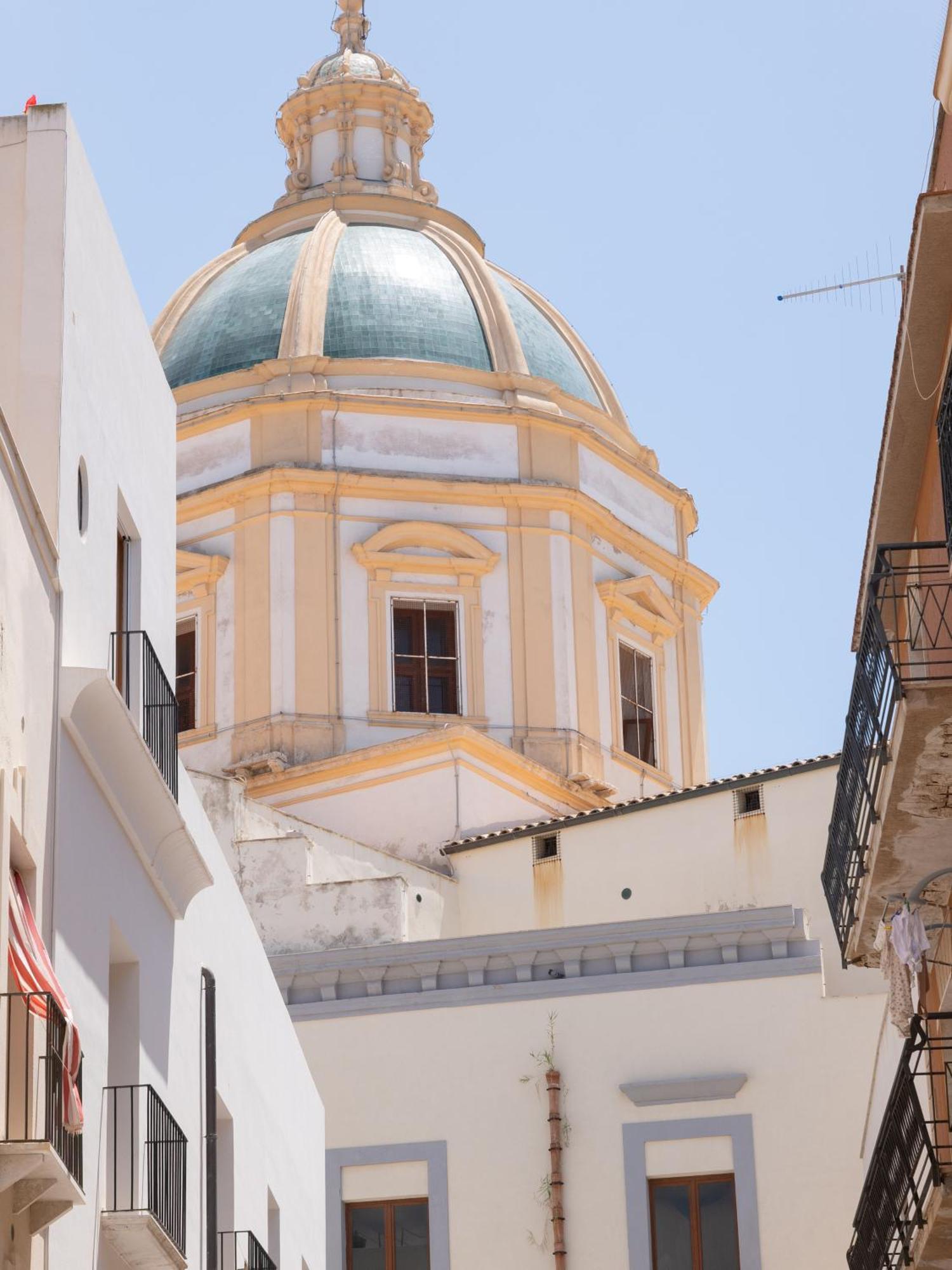 La Trinacria Bed&Breakfast Trapani Exterior foto